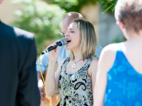 12-06-02-wedding-laurarobin-55